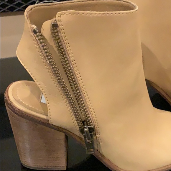 Steve Madden Women Terraa Open Toe Ankle Bootie 9 - Picture 2 of 6